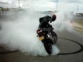 Les bras cass�s stunt show