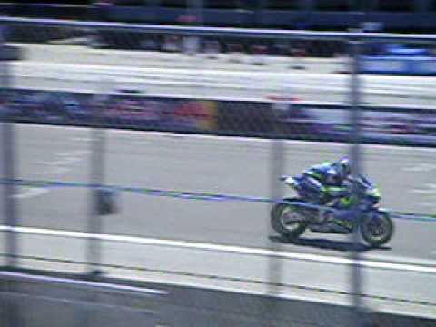 MotoGP Laguna Seca 2005 front straight
