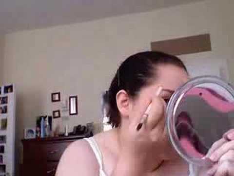 3D Silver Glitter Day Look