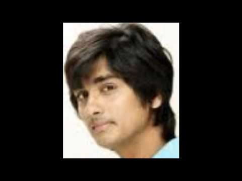 Bombay Bombay - Striker