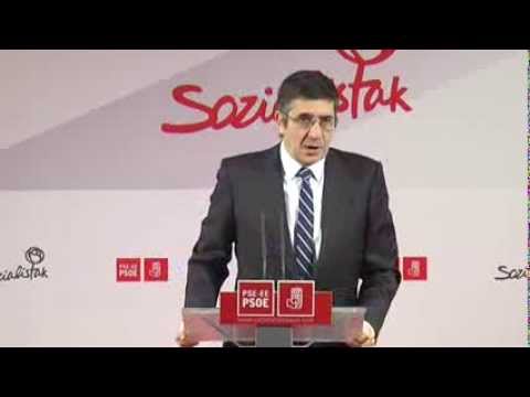 El Secretario General del PSE-EE, Patxi Lpez, durante la rueda de prensa que ha ofrecido esta maana en Bilbao.