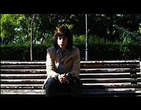 Y TODO VA BIEN - Teaser 1
