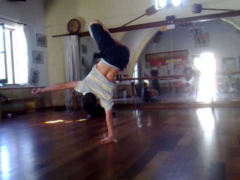 bboy crazy fix lotus handhop record!!!
