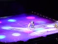 Lindo esta parte do show que estava muito belo........ alias amo tudo que venha da disney