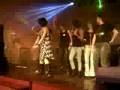 Cléo Caetano cantando LUA DE CRISTAL (XUXA!!!) na balada um lugar do caralho!