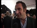 la sortie de 99 francs le film a sucit� toutes les passions vu les difficult�s de financement qu'il a subit. sujet tourn�.