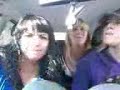 las nuevas chonis rapeando