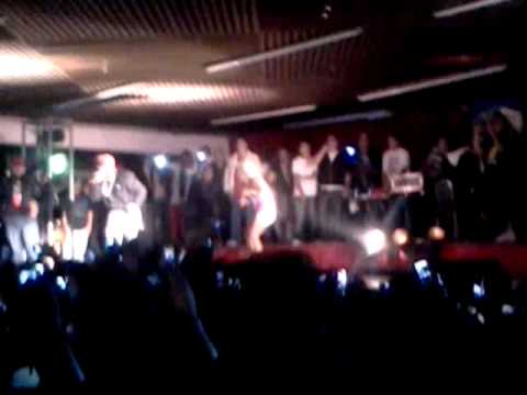 &Ntilde;engo Flow  -  Tu Eres Otra Cosa @ Mexico, DF (2011)