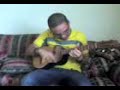 Obel tocando cuatro
