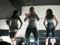 BASTY DEL GRUPO D´NASH BAILANDO LA PERA