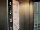 CON CARRION EN LOS ASCENSORES DEL REINA SOFIA