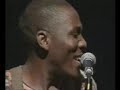 heineken concerts  2000   
abril 2000 s�o paulo
 
tom brasil
dia 05/abril
?lenine  convida

richard bona:  contrabaixo/vocal

regis gizavo:  acorde�o/vocal

dominguinhos: acorde�o

marcos suzano: percuss�o

caju e castanha: pandeiros/vocal

fabulous trobadors ( jean claude sicre e jean marc enjalbert: percuss�o

pantico rocha: bateria

marcelo bernardes: flauta/sax

roteiro: br�ulio tavares

heineken concerts:

projeto & produ��o : lpc projetos culturais
 
dire��o art�stica: toy lima

grava��o: tv cultura de s�o paulo