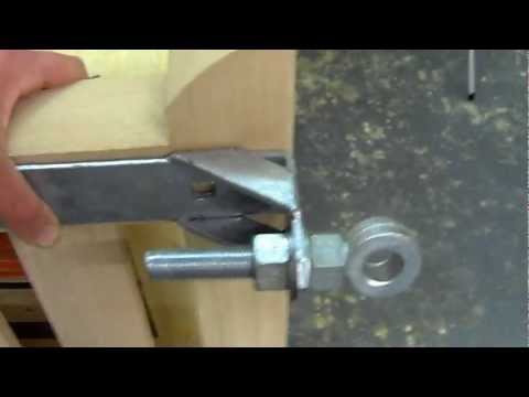 how to fit gate hinges