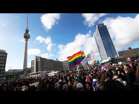 Weltfrauentag: Tausende demonstrieren fr Frauenrec ...