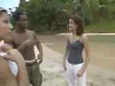 Abercrombie & Fitch TV: Capoeira em Itacaré Abercrombie & Fitch TV: Capoeira em Itacaré
