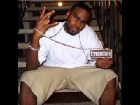 slaughterhouse - CrookedIntriago on the battle scene, horseshoe gang project COB Radio, Apex Predator project, whats next for Slaughterhouse, and Eminems new album.