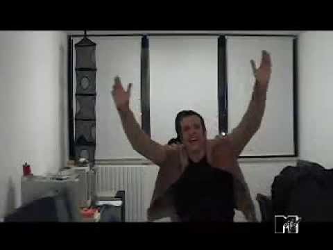 Visto e rivisto...ma il mio video è sempre uno spettacolo!! :-)