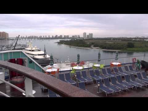 Game Deck Hot Tub Grand Celebration Cruise