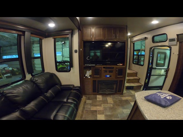 2017 Keystone Fuzion 345 Toy Hauler 5th Wheel Trailer in Travel Trailers & Campers in Leamington