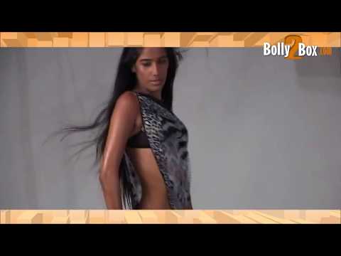 Poonam pandey hot video - A Hot Compilation Video of Poonam Pandey.....You guys can say its journey of her till now in front of the camera....Watch NOW !!! For More Videos Logon to: h...