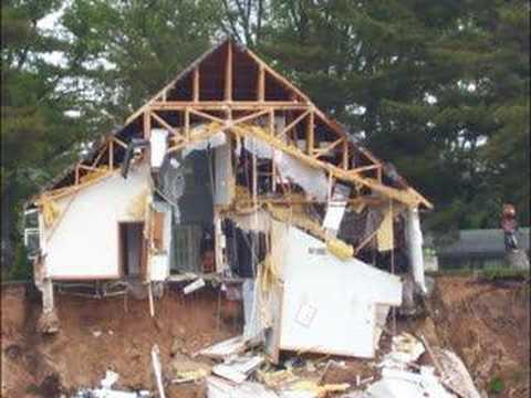 Lake Delton drains into the ...