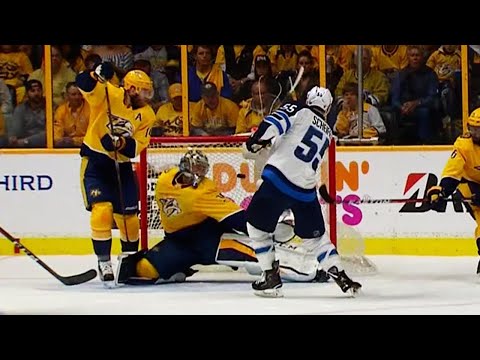 Video: Jets score two quick goals on Rinne to take lead in Game 2