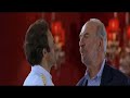 a ce moment l�, jean-pierre marielle r�alise qu'il n'a pas eu l'�teincelle de l'acteur au moment de commander son pot d'eau chaude, et le serveur ne l'a donc m�me pas entendu. et rien de pire pour un acteur que de se rendre compte qu'il a �t� mauvais pour une sc�ne. jean-pierre marielle, lui, prend la chose de l'autre c�t�, c'est �videmment un complot � son immense g�nie qui se trame sous ses yeux.