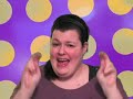on monday's ep, jenny reviews big brother, degrassi, dirt, keeping up with the kardashians and snl!
if you're a tv fan, please subscribe!
thanks!