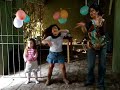 Aldana bailando