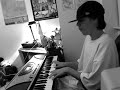 5pictacular- Playing The Piano - free flv video @ vwatch.tv