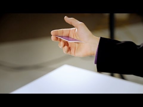 CARD - See what you can learn on the go with the new Howcast App for iPhone and iPad: http://bit.ly/11ZmFOu Watch more Card Flourishes & Sleight of Hand videos: htt...