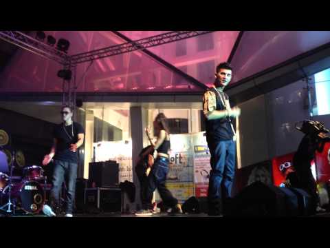 Chin Medley - My Bad Habit, ไหวอะเปล่า, คืนนี้อยาก...