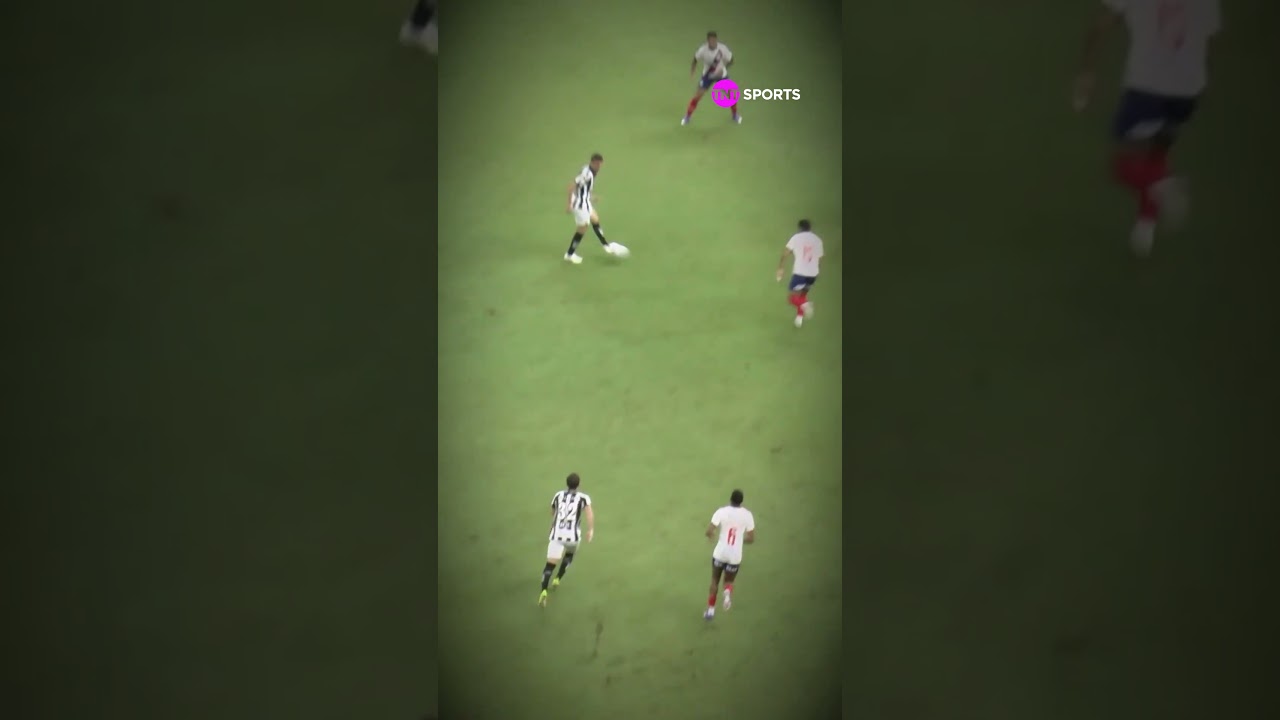 TIKI-TAKA DO SANTOS? OLHA ESSA TROCA DE PASSE NO LANCE QUE RESULTOU UM DOS PÊNALTIS #shorts