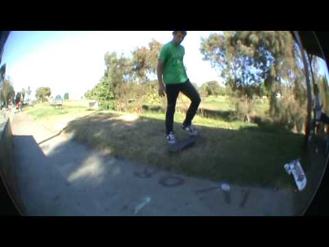 BMX BIKES TRICKS STUNTS CRASHES