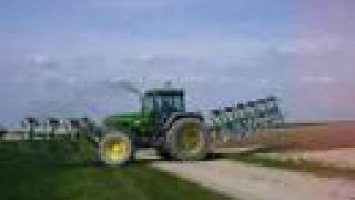 John Deere 7810 + charrue 9 fers plowing