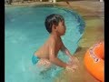 Berenang di Bali View