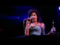 Amy Winehouse - Back To Black (live) Amy Winehouse - Back To Black (live)