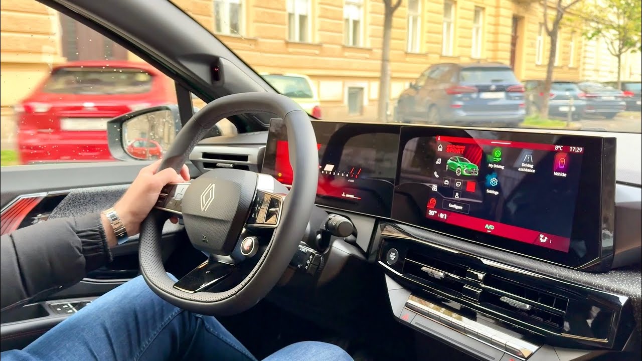 New RENAULT CLIO 6 2026 - DRIVING in the city (6-SPEED MANUAL, TCe 115)