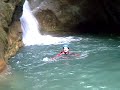 saut dans le canyone