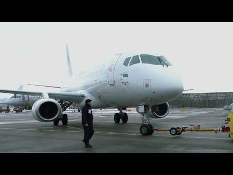 Полет Sukhoi Superjet 100 с законцовками крыла