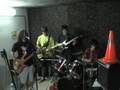 Necesito droga y amor (Extremoduro) - A QUADROS