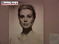exposition grace kelly a l'hotel de ville de paris.
interview de frederic mitterrand, commissaire de l'exposition.