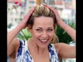 nn ci sono paragoni con nessun'altra lei � la migliore.....la pi� bella