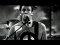 best song on the new album mebbies?
well i think so!
i've added a video i had from 2004 to it.
bass player in vid has since left to bass alone
(see my other video of them)
(album : left side of the brain 2007)