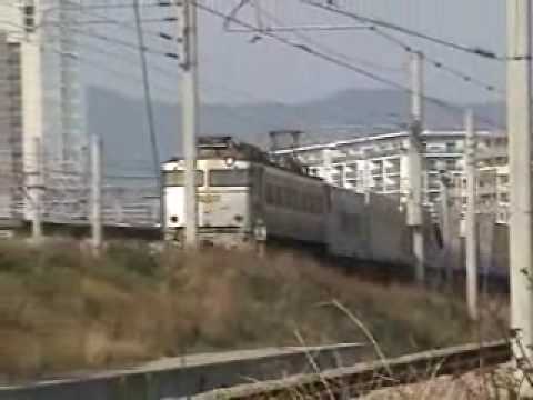 貨物列車　７０５３レ