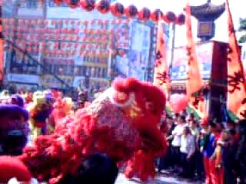 2011辛卯年大甲鎮瀾宮媽祖遶境進香活動04 08 大甲鎮瀾宮廣場前