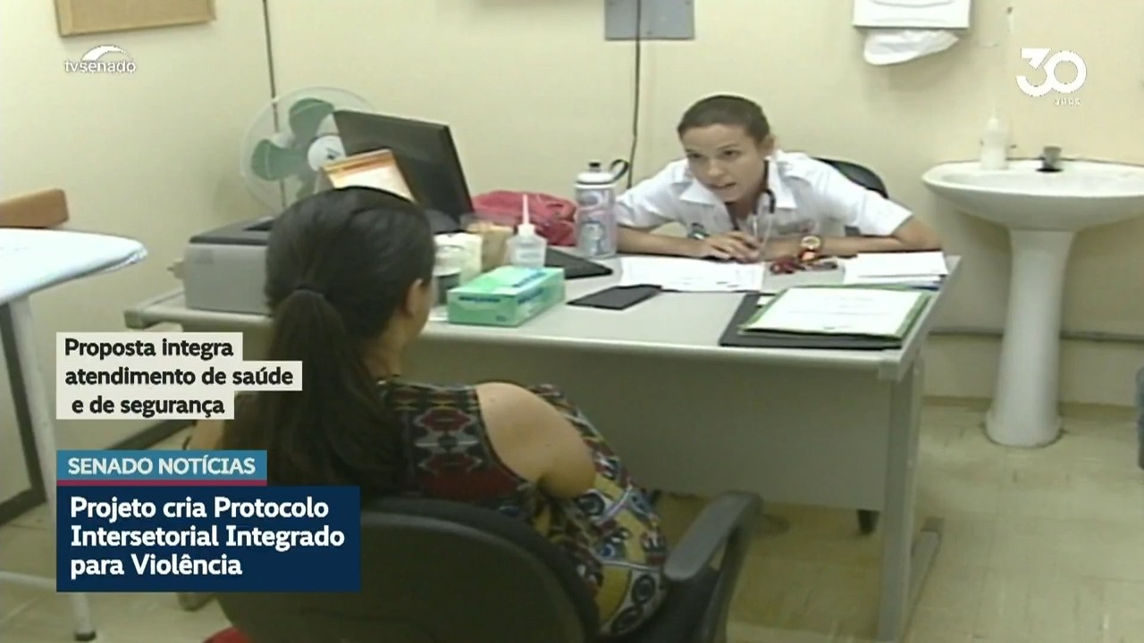 Vai à sanção protocolo para atender mulheres e crianças vítimas de violência
