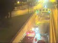 Moto d� de encontro com um carro