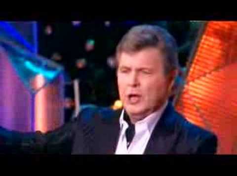 Посмотреть видео клип Посмотреть видео клип