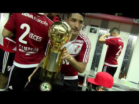 El festejo de los jugadores en el vestuario